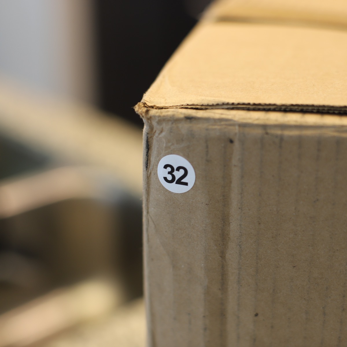 Number 32 Labels 3/4" Round Quantity 500 Number 32 Labels 3/4" Round Quantity 500