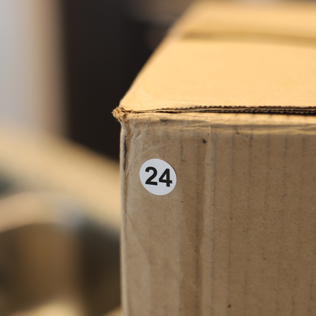 Number 24 Stickers 3/4" Round Quantity 500