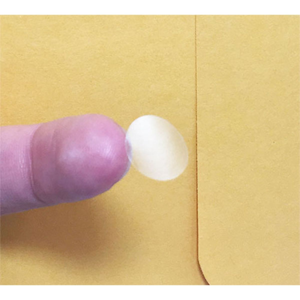 Small Ultra Clear Wafer Seals 1/2" Round Quantity 1,000