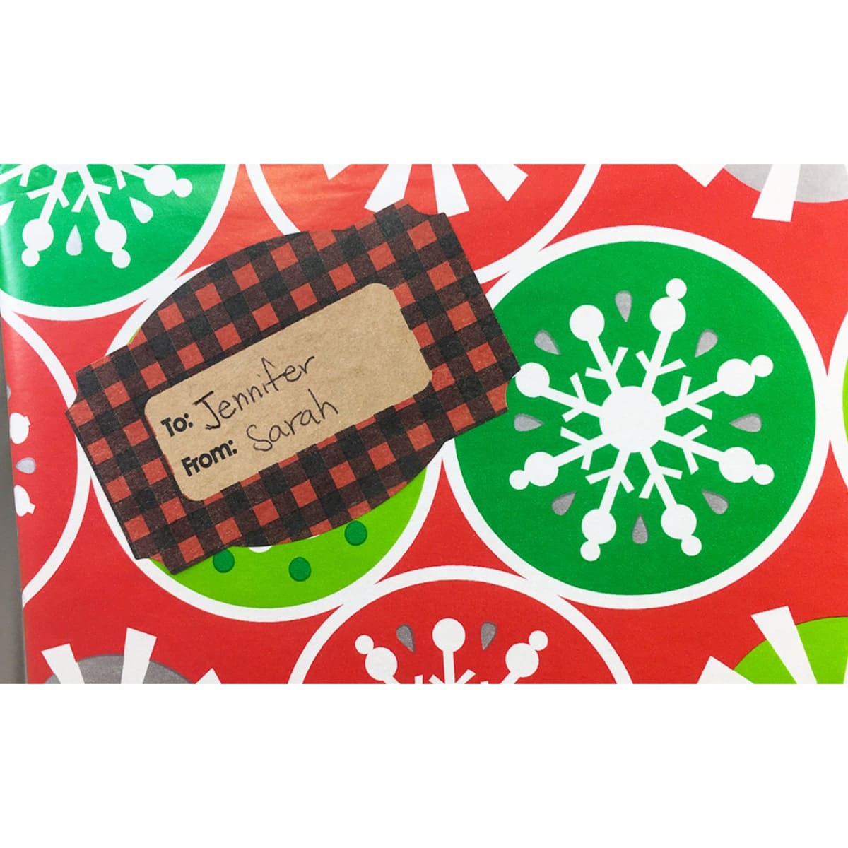 Red Plaid Kraft Adhesive Gift Tags QTY 25 Red Plaid Kraft Adhesive Gift Tags QTY 25