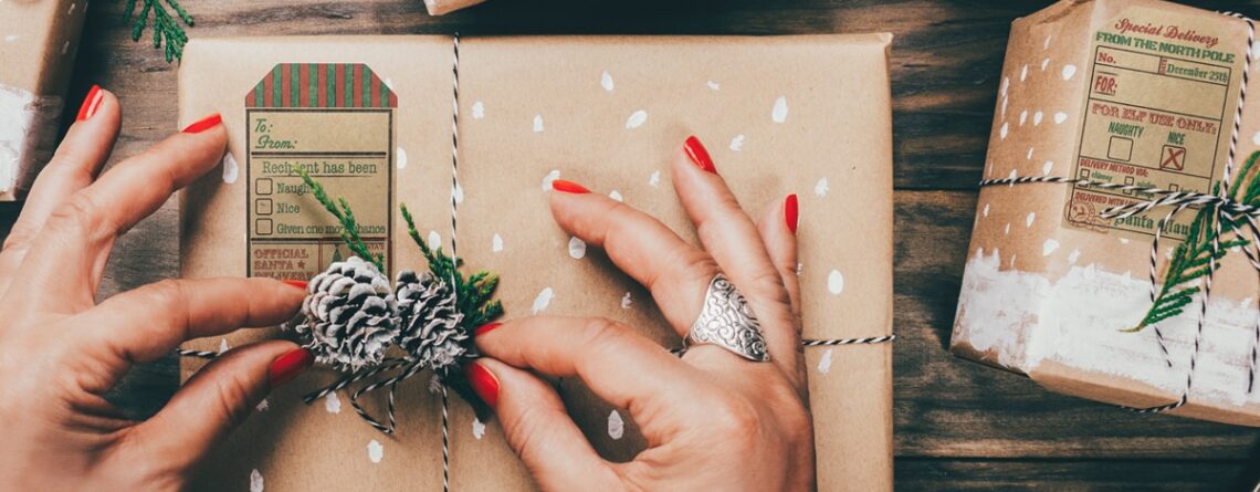 Kraft Vintage Christmas Gift Tags QTY 100