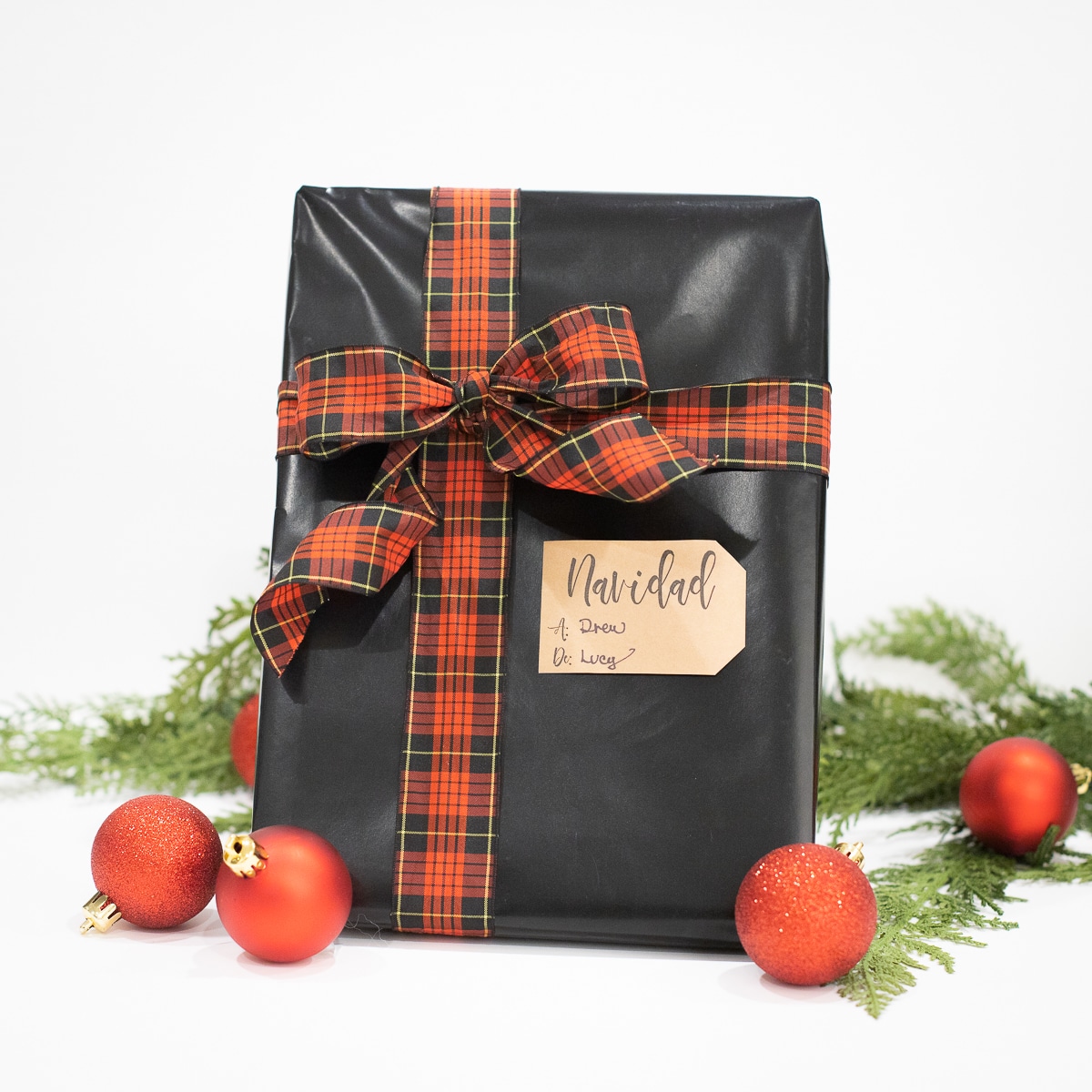 Kraft Spanish Charming Gift Tags QTY 100 Kraft Spanish Charming Gift Tags QTY 100